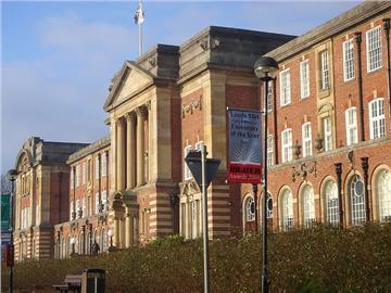 Leeds Metropolitan University 利茲城市大學(xué)