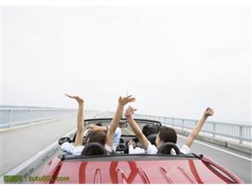 高考留學(xué)兩手抓，到英國(guó)讀本科需要做哪些準(zhǔn)備