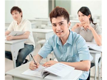 英語(yǔ)成績(jī)不好，如何拿到英國(guó)名校的offer？